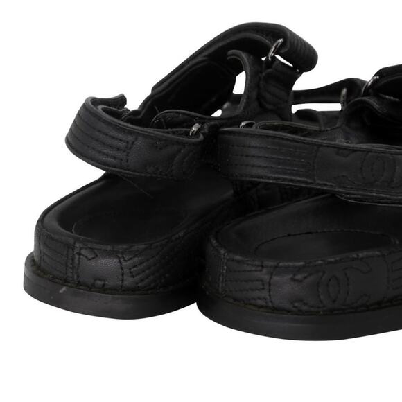 Chanel Chunky Cc Logo Embossed 39 Leather Dad Sandals CC-0525N-0212 - Picture 8 of 11